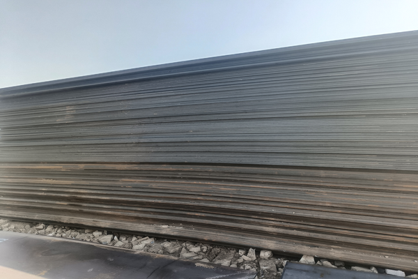 沈阳铺路钢板租赁的多重价值，，，，，，，助力都会基础设施建设